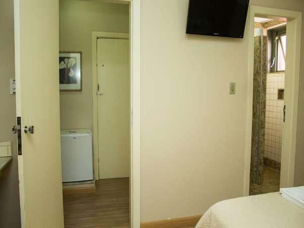 Imagen de la habitación del Hotel Grande Universo Palace. Foto 12