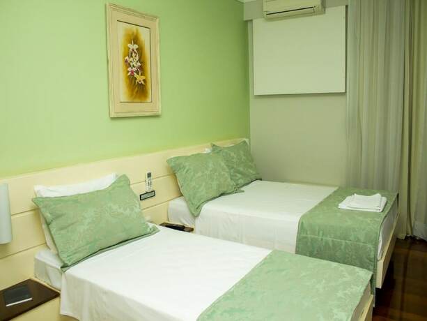 Imagen de la habitación del Hotel Grande Universo Palace. Foto 13