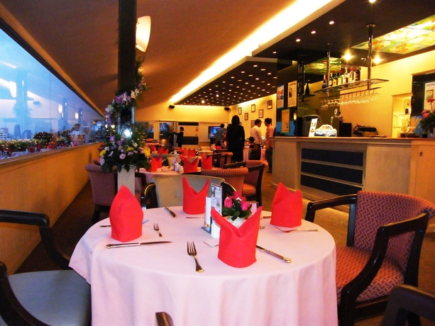 Imagen de los interiores del Hotel Grande Ville Hotel. Foto 11