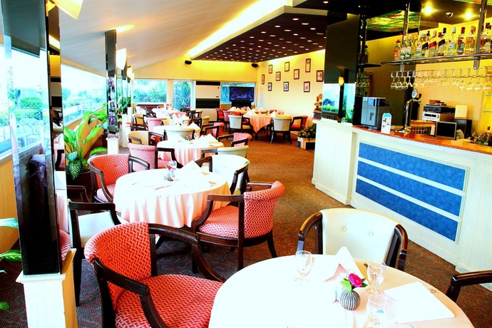 Imagen de los interiores del Hotel Grande Ville Hotel. Foto 14