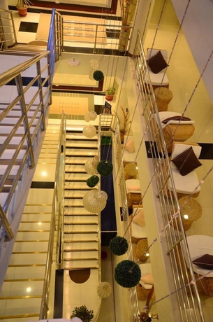 Imagen de los interiores del Hotel Grande Vista. Foto 9