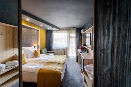 Imagen de la habitación del Hotel Grande Vista Resort & Spa. Foto 18