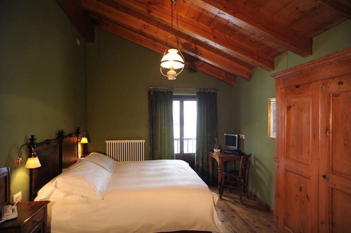 Imagen de la habitación del Hotel Grandes Murailles. Foto 11