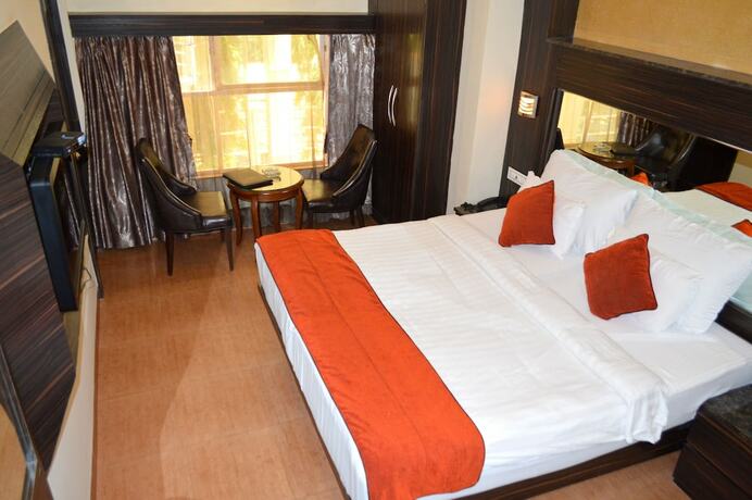 Imagen de la habitación del Hotel Grandeur De Sanchi. Foto 13