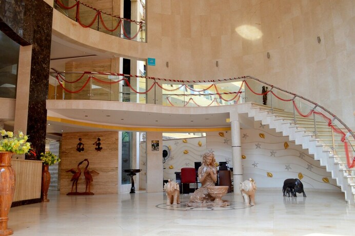 Imagen de los interiores del Hotel Grandeur De Sanchi. Foto 32