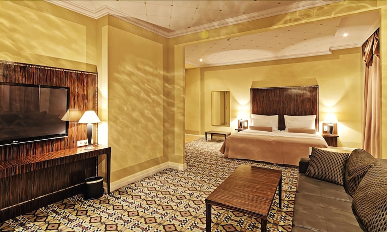 Imagen de la habitación del Hotel Grandezza Luxury Palace. Foto 10