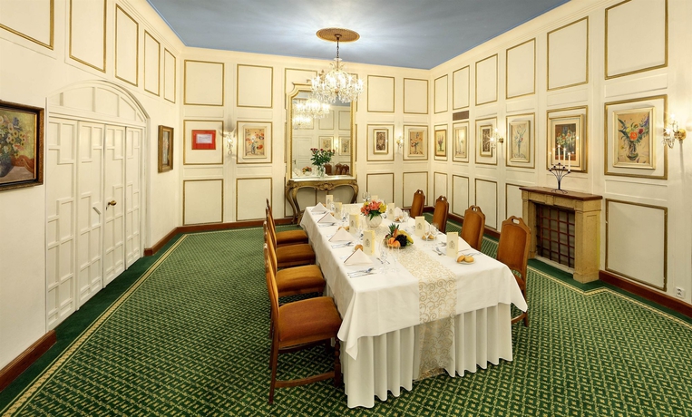 Imagen de los interiores del Hotel Grandhotel Brno. Foto 15