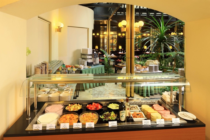 Imagen del bar/restaurante del Hotel Grandhotel Brno. Foto 4