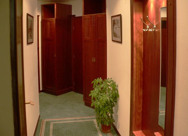 Imagen de la habitación del Hotel Grandhotel Garni. Foto 6