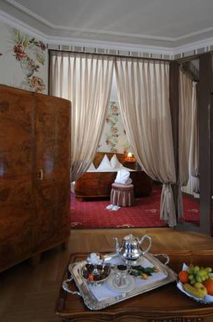 Imagen de la habitación del Hotel Grandhotel Giessbach. Foto 11