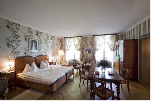 Imagen de la habitación del Hotel Grandhotel Giessbach. Foto 13