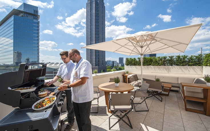 Imagen de los exteriores del Hotel Grandhotel Hessischer Hof. Foto 10