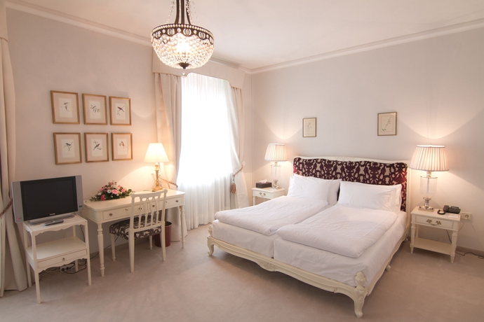 Imagen de la habitación del Hotel Grandhotel Romerbad. Foto 3