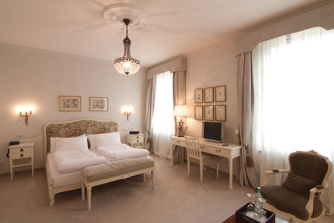 Imagen de la habitación del Hotel Grandhotel Romerbad. Foto 7