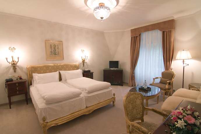 Imagen de la habitación del Hotel Grandhotel Romerbad. Foto 8