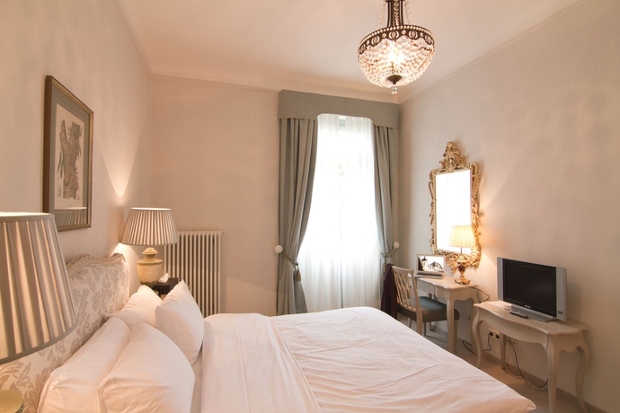 Imagen de la habitación del Hotel Grandhotel Romerbad. Foto 10
