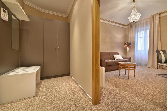 Imagen de la habitación del Hotel Grandhotel Zvon. Foto 18