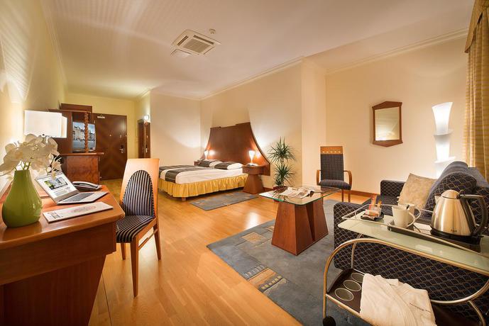 Imagen de la habitación del Hotel Grandhotel Zvon. Foto 20