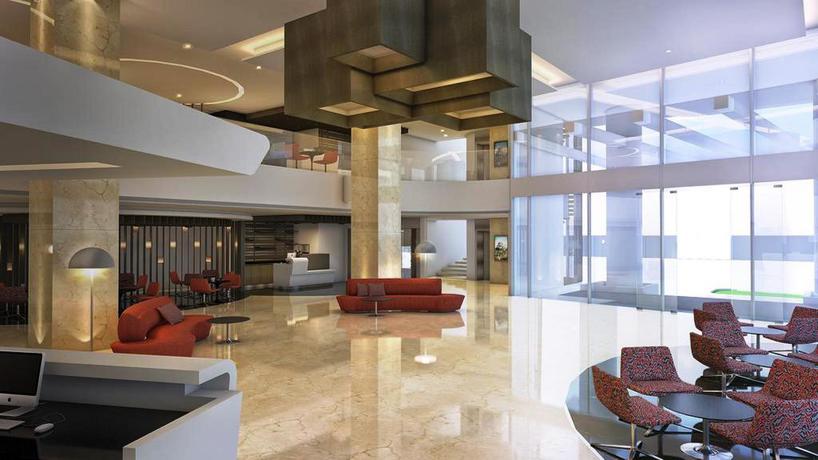 Imagen de los interiores del Hotel Grandia. Foto 11