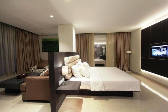 Imagen de la habitación del Hotel Grandia. Foto 7