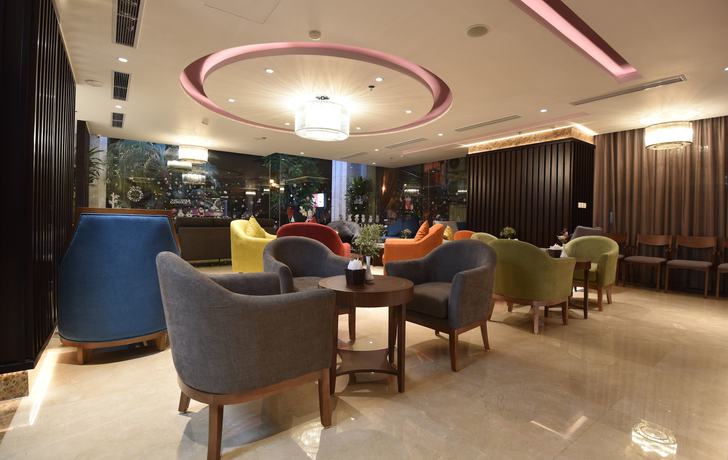 Imagen del bar/restaurante del Hotel Grandiose and Spa. Foto 7