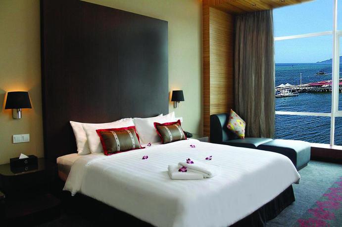 Imagen de la habitación del Hotel Grandis. Foto 4