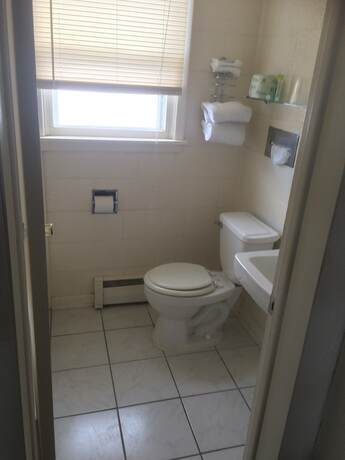 Imagen de la habitación del Hotel Grandma\'s Inn. Foto 13