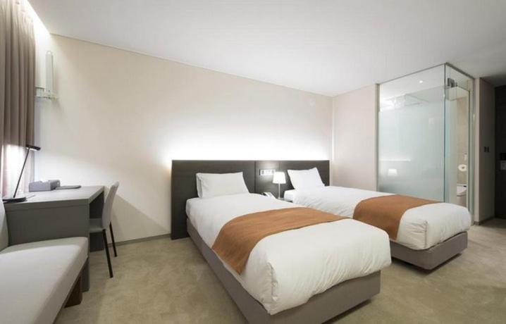 Imagen de la habitación del Hotel Grandmer Hotel Jeju. Foto 9