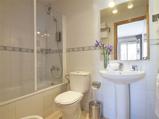 Imagen general del Hotel Grandom Suites. Foto 9