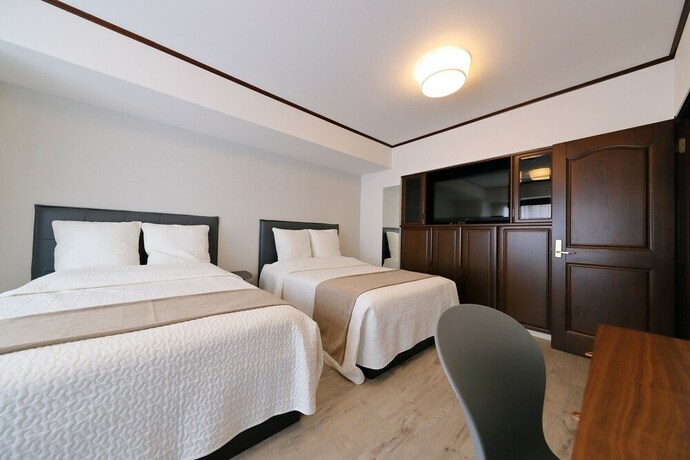 Imagen de la habitación del Hotel Grandouce Dotonbori Riverside. Foto 18