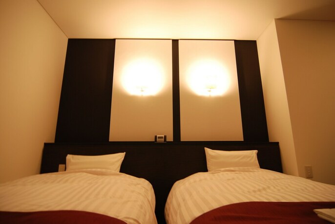 Imagen de la habitación del Hotel Grandouce Himeji. Foto 17