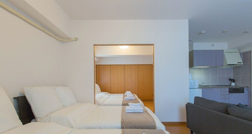 Imagen de la habitación del Hotel Grandouce Matsuyamachi. Foto 22