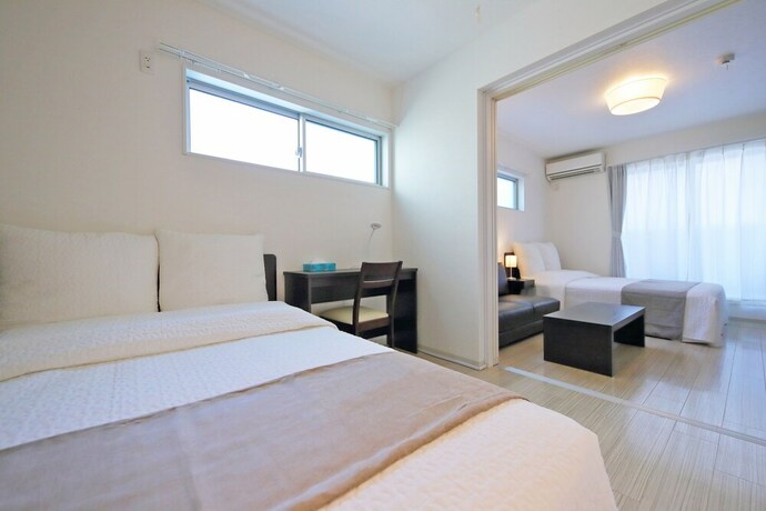 Imagen de la habitación del Hotel Grandouce Nishinakajima. Foto 28