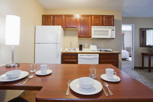 Imagen de la habitación del Hotel Grandstay Residential Suites - Eau Claire. Foto 6