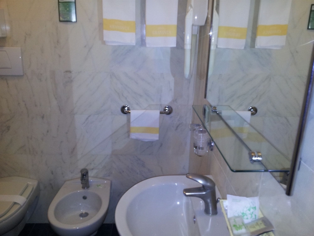 Imagen de la habitación del Hotel Granduca. Foto 7