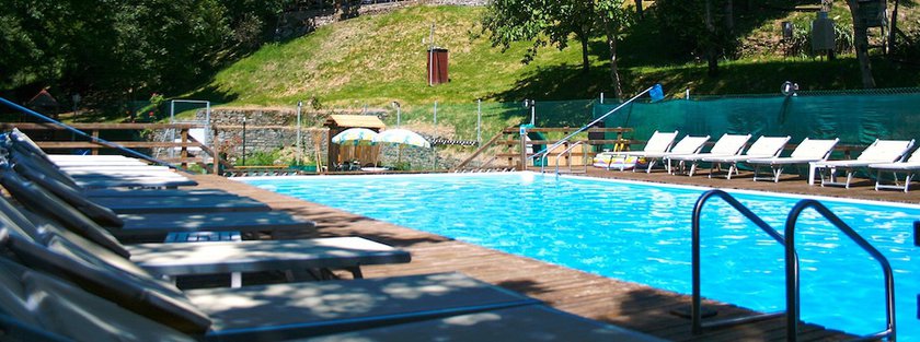 Imagen de la piscina del Hotel Granduca Mountain Wellness Apartments Campigna. Foto 15
