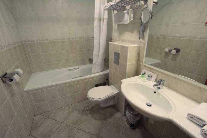 Imagen de la habitación del Hotel Grandvid Ljubljana. Foto 15