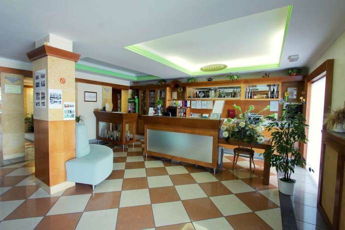 Imagen de los interiores del Hotel Grandvid Ljubljana. Foto 20