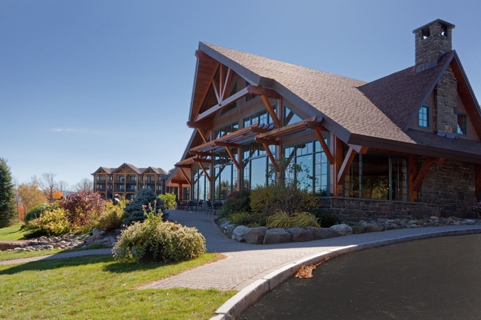 Imagen de los exteriores del Hotel Grandview Lake Placid. Foto 4