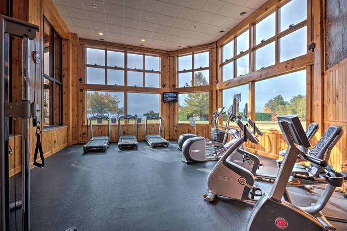 Imagen de los interiores del Hotel Grandview Lake Placid. Foto 10
