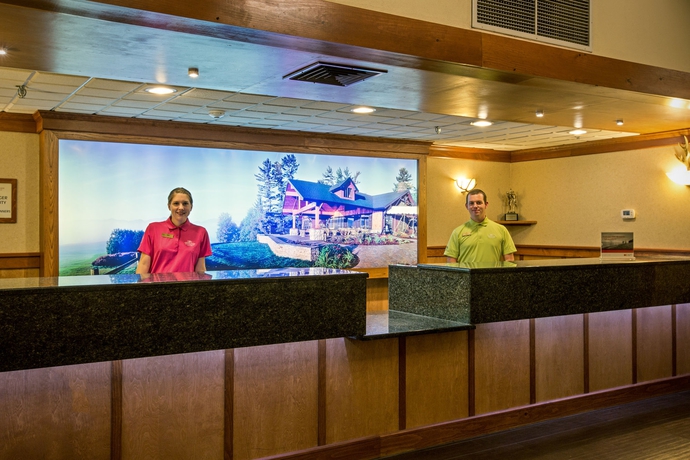 Imagen de los interiores del Hotel Grandview Lake Placid. Foto 15