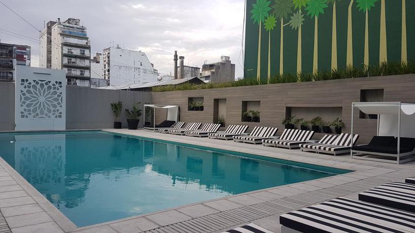 Imagen de la piscina del Hotel Grandview and Convention Center. Foto 8