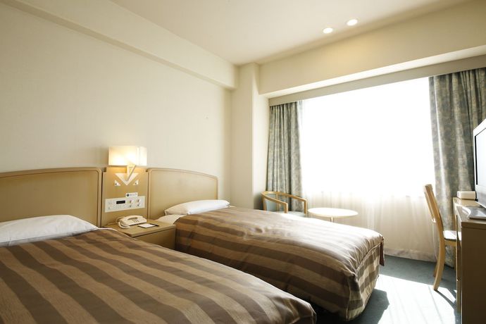 Imagen de la habitación del Hotel Grandvrio Tokushima. Foto 2
