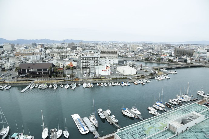 Imagen de la habitación del Hotel Grandvrio Tokushima. Foto 16
