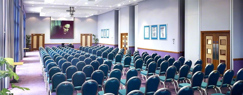 Imagen de los interiores del Hotel Grange Bracknell. Foto 5