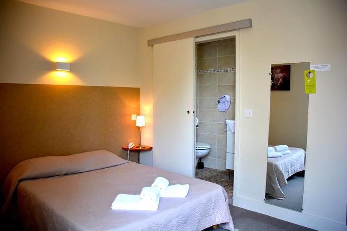 Imagen de la habitación del Hotel Grangier. Foto 6