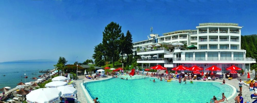 Imagen de la piscina del Hotel Granit. Foto 18