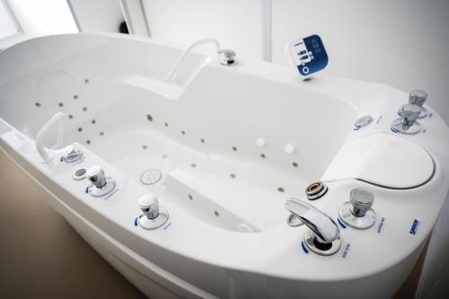 Imagen general del Hotel Granit Nov&aacute; Polianka*** - klimatick&eacute; k&uacute;pele. Foto 4