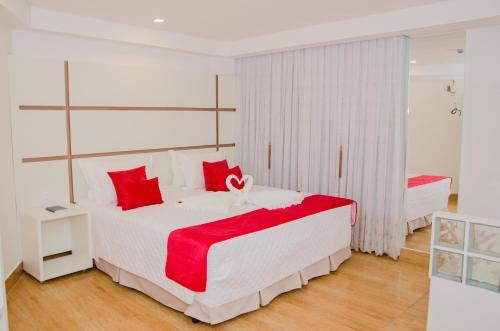 Imagen de la habitación del Hotel Granlago. Foto 8