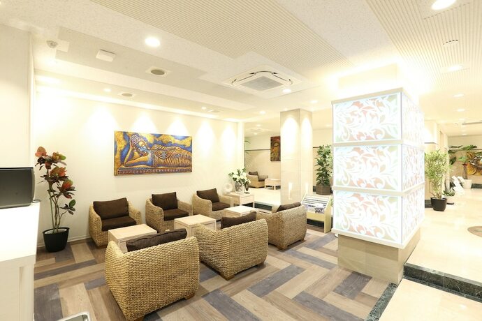 Imagen del bar/restaurante del Hotel Granp Glamping Resort. Foto 10